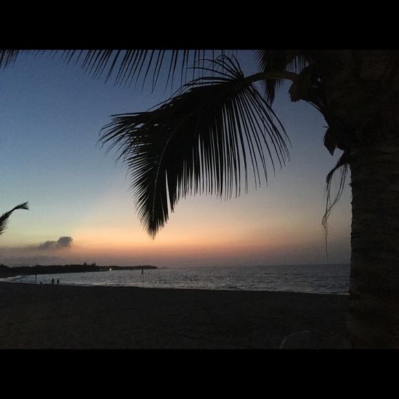 Meet your Posher, Colleen - Picture 2 of 3